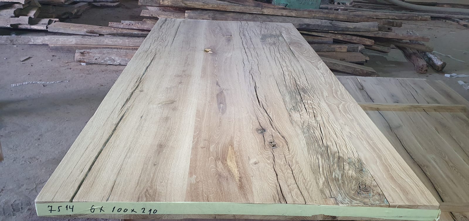 Tafelblad oud eiken geschaafd 2,10 x 1,00 x 0,06